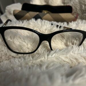 Burberry optical glasses with case